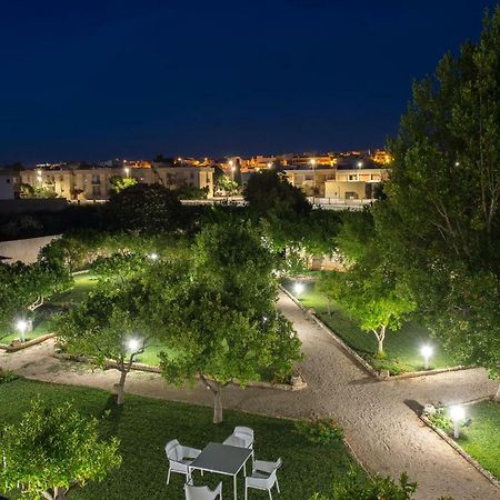 Villa Starace - Appartamento Romantico Sannicola Exteriör bild