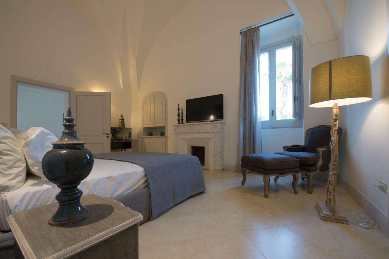 Villa Starace - Appartamento Romantico Sannicola Exteriör bild